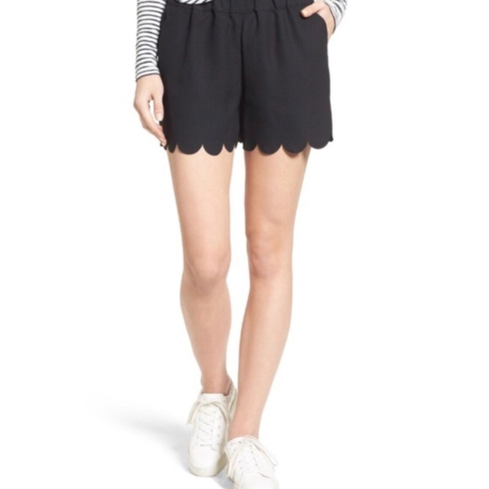 Madewell Scallop Hem Pull-on Shorts
